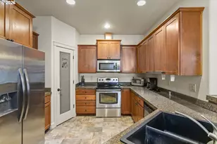 7108 NE 56th St, Vancouver, WA 98661 - Photo 8