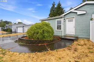 743 St James Pl, Molalla, OR 97038 - Photo 2