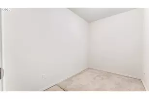 14722 NE Flanders St, Portland, OR 97230 - Photo 6
