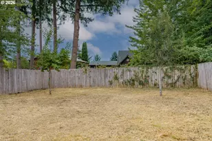 561 W Fourth St, Coquille, OR 97423 - Photo 26