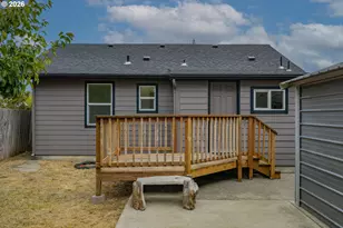 561 W Fourth St, Coquille, OR 97423 - Photo 24