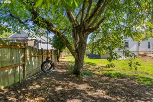 265 N 5th St, Saint Helens, OR 97051 - Photo 30