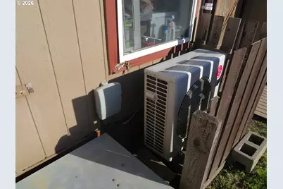 1674 SW Richard Ct, McMinnville, OR 97128 - Photo 16