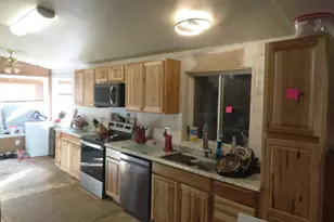 1674 SW Richard Ct, McMinnville, OR 97128 - Photo 4