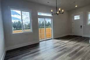 16932 SW Cairn Ln, King City, OR 97140 - Photo 12