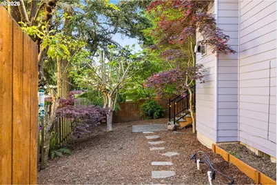 15820 SW Flagstone Dr, Beaverton, OR 97007 - Photo 40