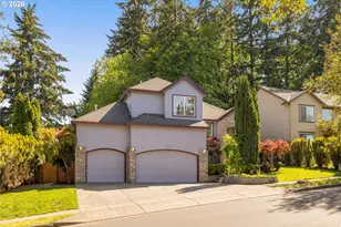 15820 SW Flagstone Dr, Beaverton, OR 97007 - Photo 2