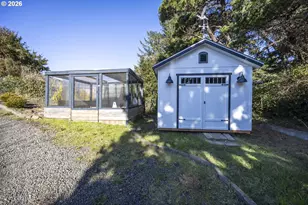 87748 Terrace View Dr, Florence, OR 97439 - Photo 38