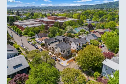 3221 SE 28th Ave #2, Portland, OR 97202 - Photo 12