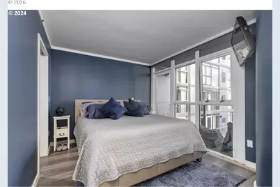 533 NE Holladay St #409, Portland, OR 97232 - Photo 18