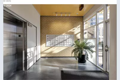 533 NE Holladay St #409, Portland, OR 97232 - Photo 22