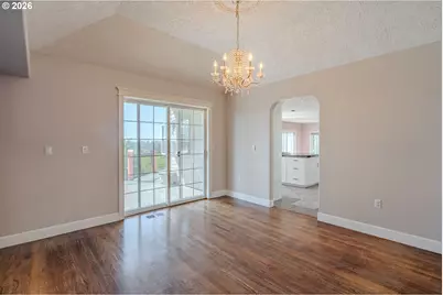 4600 NE 24th Ave, Vancouver, WA 98663 - Photo 8