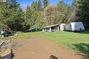 4095 Crystal Creek Loop, Eddyville, OR 97343 - Photo 14