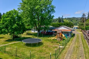 12589 Old Hwy 99, Myrtle Creek, OR 97457 - Photo 4