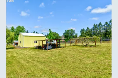 12589 Old Highway 99, Myrtle Creek, OR 97457 - Photo 16