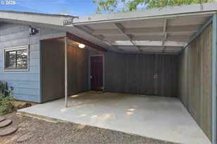 3835 Blanton Rd, Eugene, OR 97405 - Photo 2