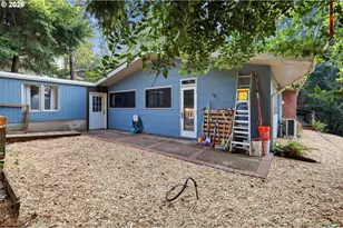3835 Blanton Rd, Eugene, OR 97405 - Photo 42