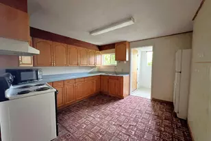 135 S 11th St, Lakeside, OR 97449 - Photo 10