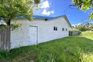 135 S 11th St, Lakeside, OR 97449 - Photo 4
