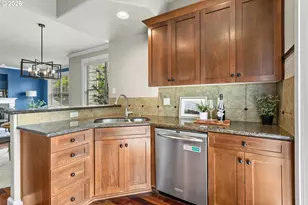 7503 SW Capitol Hwy, Portland, OR 97219 - Photo 12
