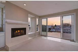 230 N Lotus Isle Dr, Portland, OR 97217 - Photo 12