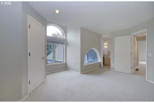 230 N Lotus Isle Dr, Portland, OR 97217 - Photo 38