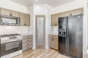 11165 SW Barber St, Wilsonville, OR 97070 - Photo 10