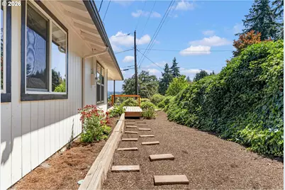6100 Barclay St, West Linn, OR 97068 - Photo 32