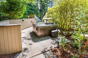 1858 Fircrest Dr, Eugene, OR 97403 - Photo 38