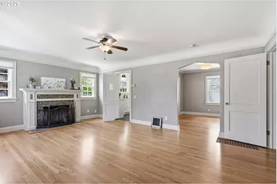1694 Washington St, Eugene, OR 97401 - Photo 8