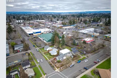 844 SE Cedar St, Hillsboro, OR 97123 - Photo 18