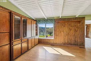 4105 Pleasant Hill Rd, Kelso, WA 98626 - Photo 12