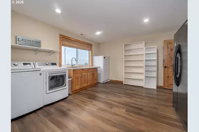 36211 SE Wildcat Mountain Dr, Eagle Creek, OR 97022 - Photo 18