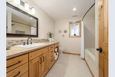 36211 SE Wildcat Mountain Dr, Eagle Creek, OR 97022 - Photo 28