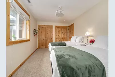 36211 SE Wildcat Mountain Dr, Eagle Creek, OR 97022 - Photo 26