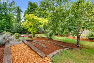 9255 SW Boones Ferry Rd, Portland, OR 97219 - Photo 40