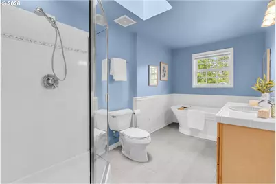 9255 SW Boones Ferry Rd, Portland, OR 97219 - Photo 32