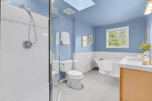 9255 SW Boones Ferry Rd, Portland, OR 97219 - Photo 32
