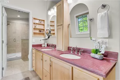 9255 SW Boones Ferry Rd, Portland, OR 97219 - Photo 26