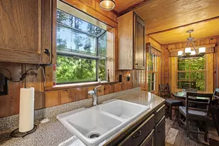 23060 E Wallace Ave, Welches, OR 97067 - Photo 8