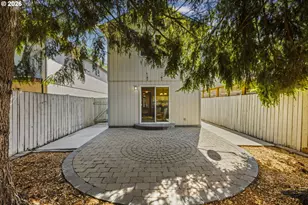 8733 N Dana Ave, Portland, OR 97203 - Photo 26