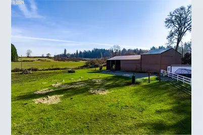 26718 Cantrell Rd, Eugene, OR 97402 - Photo 4