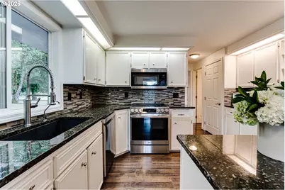 26718 Cantrell Rd, Eugene, OR 97402 - Photo 8