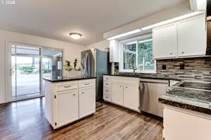 26718 Cantrell Rd, Eugene, OR 97402 - Photo 8