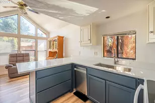 97748 N Bank Chetco River Rd, Brookings, OR 97415 - Photo 16