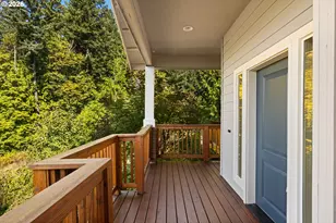 8045 SE 138th Dr, Portland, OR 97236 - Photo 6