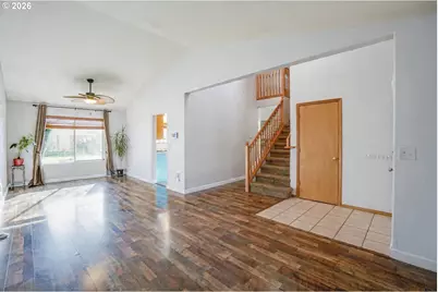 12409 NE 42nd St, Vancouver, WA 98682 - Photo 8