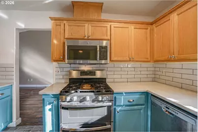 12409 NE 42nd St, Vancouver, WA 98682 - Photo 14