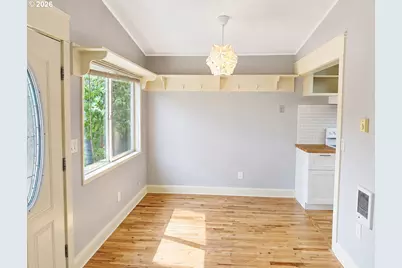 7724 N Edison St, Portland, OR 97203 - Photo 6