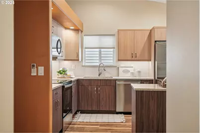 2113 NE 77th Ave, Vancouver, WA 98664 - Photo 10